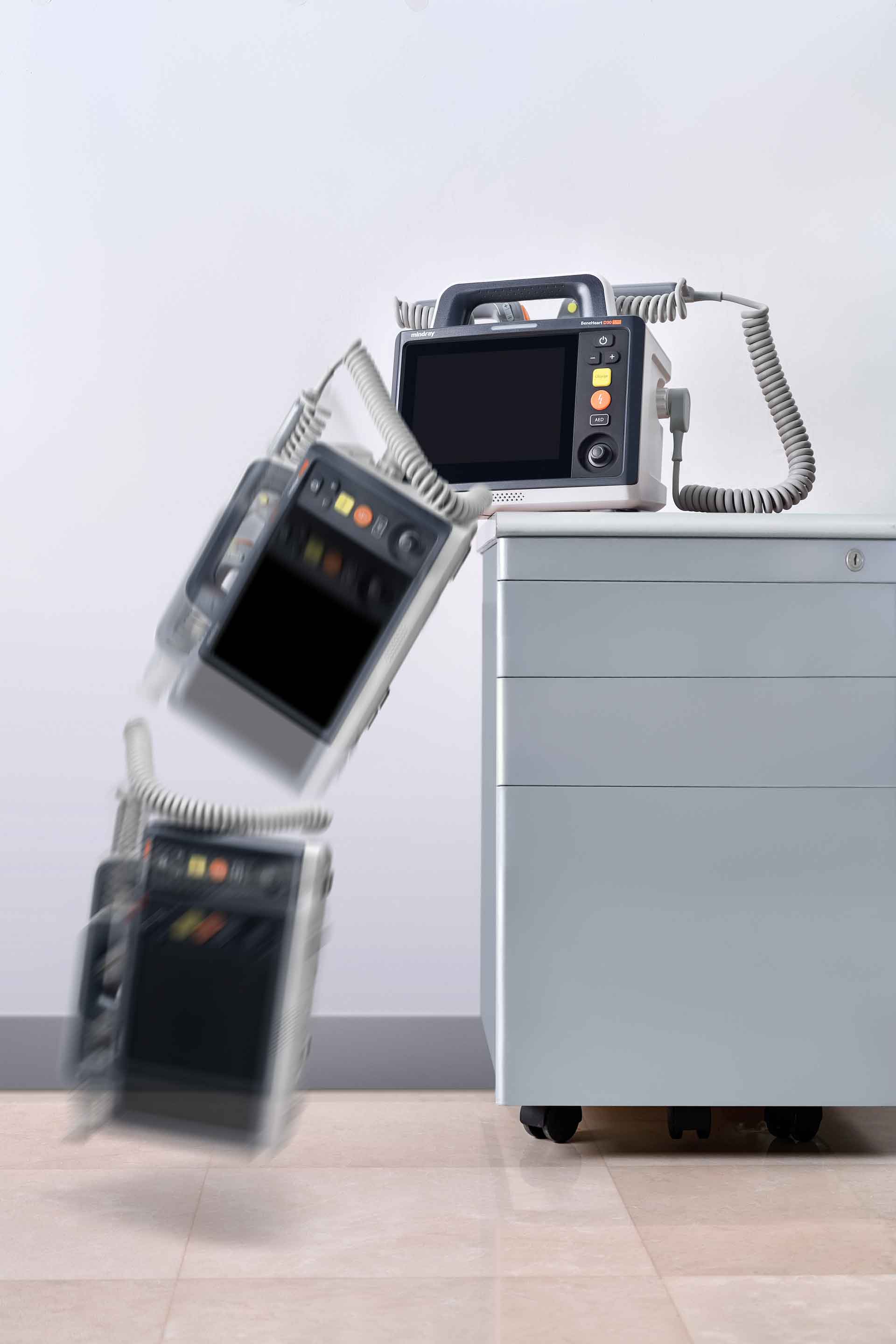 Defibrillator/Monitor, Beneheart D30 PaddleVersion